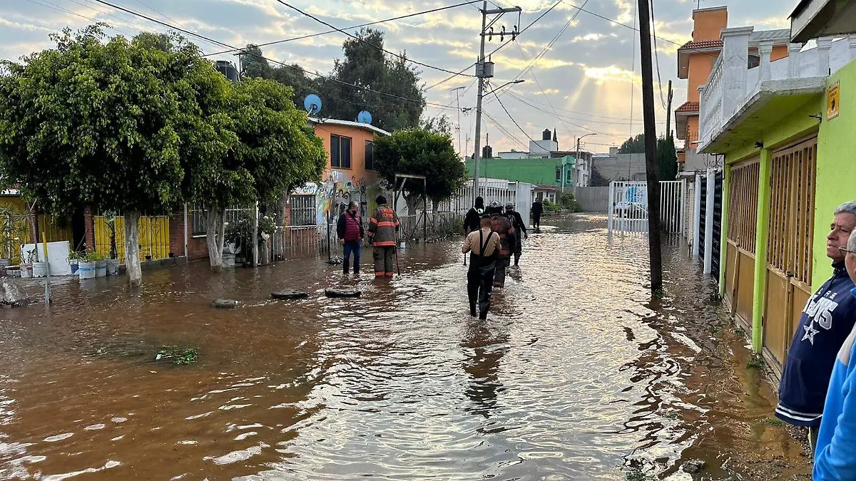 socavon agua izcalli Organismo de agua potable Ecatepec.3